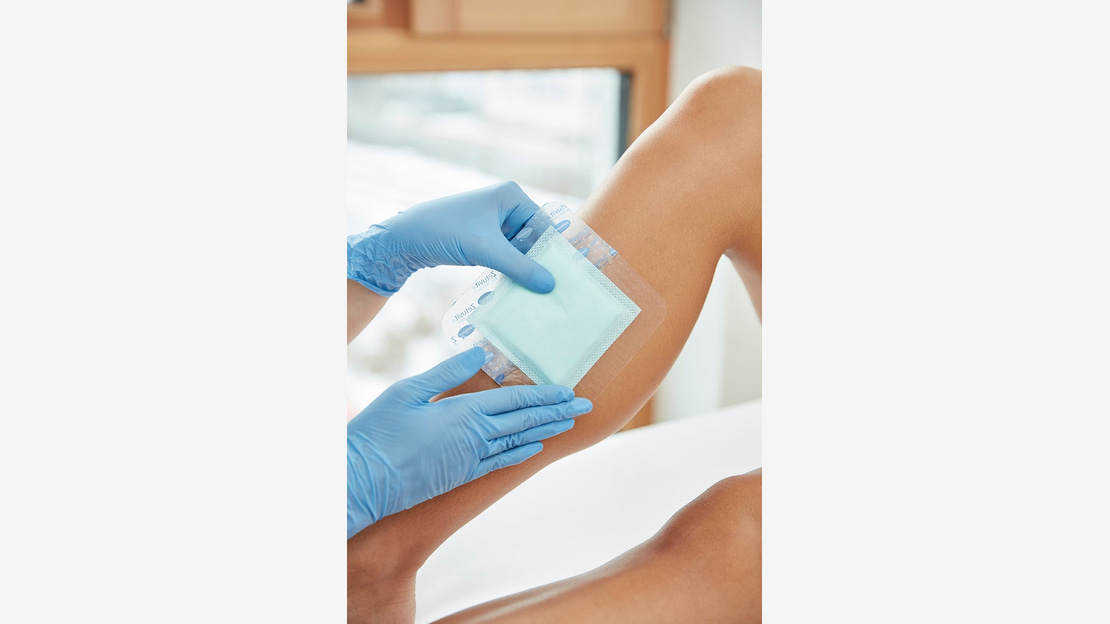 Zetuvit Plus Silicone Border in der Anwendung