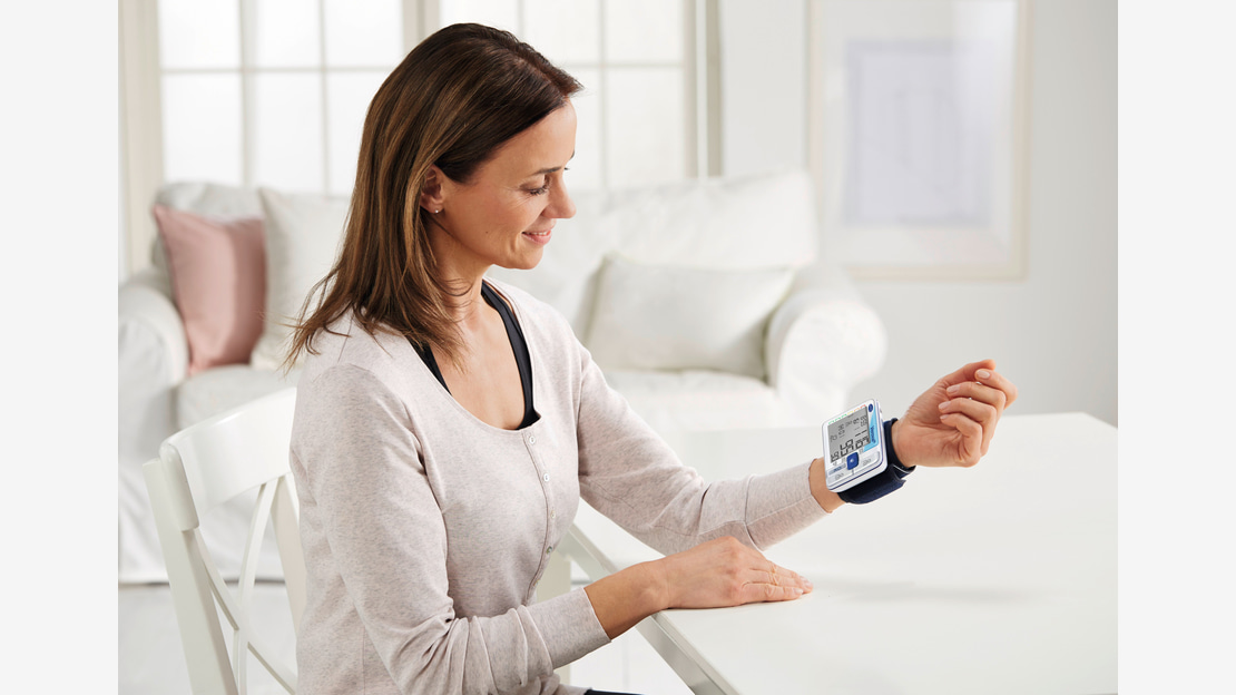 Veroval Blood Pressure Monitor Wrist Application