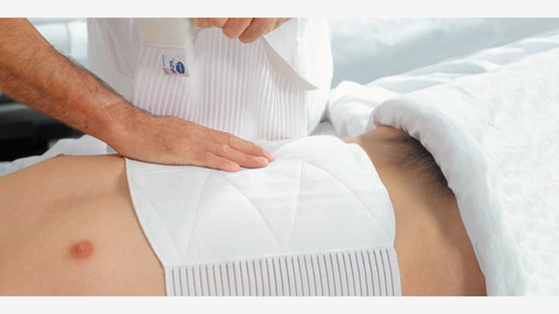 The permanently elastic support bandage Verban can be applied easily without putting any additional burden on patients or staff.