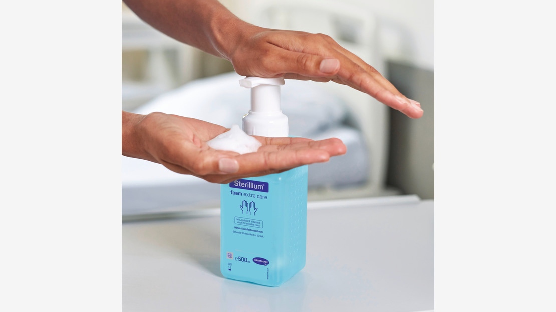 Sterillium® foam extra care Anwendungsbild