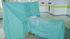 Foliodrape Protect Plus Thorax Drape with integrated incision foil adh with bilateral suction bags 