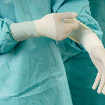 Application Surgical Gloves