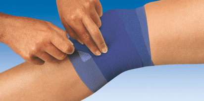 Due to the cohesive effect of Peha-haft Color only a few turns are needed to provide secure retention of the dressing resulting in an attractive finished bandage.