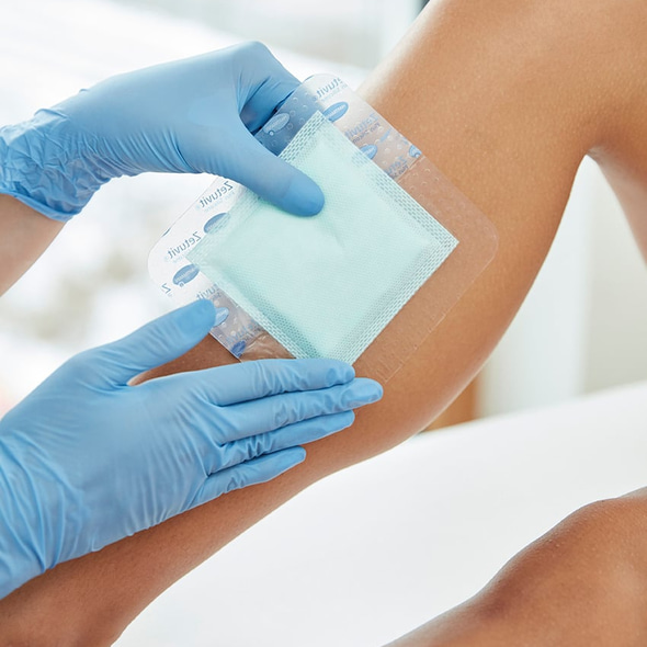 Zetuvit Plus Silicone Border in der Anwendung
