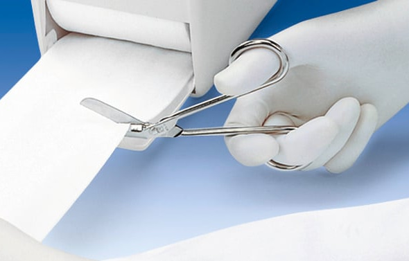 Mullro, the pure and soft absorbent cotton gauze from the roll, guarantees a need-based and economical use.